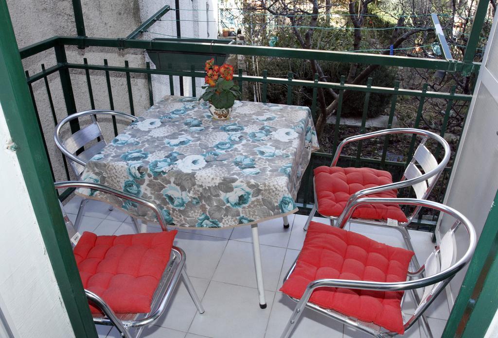 Rooms Miletic Near The Palace Split Kamer foto