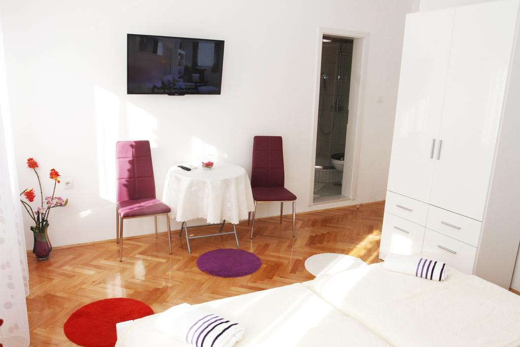 Rooms Miletic Near The Palace Split Kamer foto